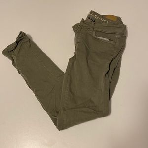 American Eagle super stretch green jeggings
